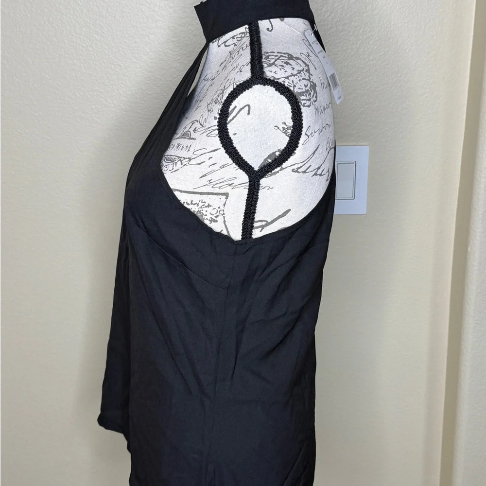 NWT ~ BEBE Black cold shoulder halter choker blouse. - Picture 4 of 5